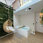 Loft Avec Jaccuzi アパート *